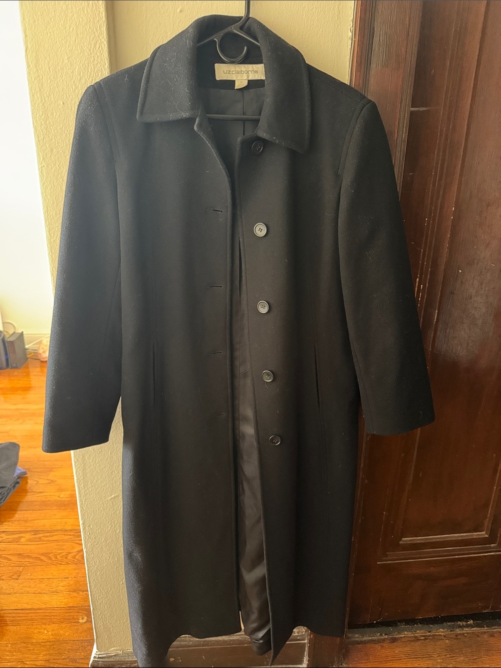 Liz Claiborne Black Wool Single-Breasted Overcoat Vintage 100% wool